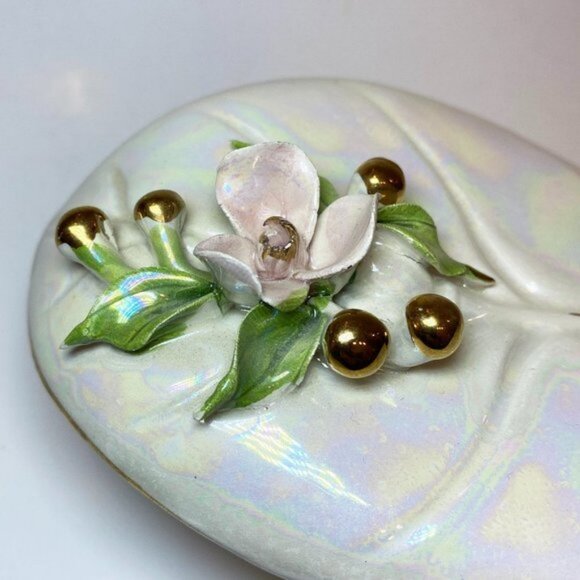 VTG Trinket Treasure Jewelry Ceramic Box with Mother of Pearl Glaze and Flowers - Picture 4 of 8